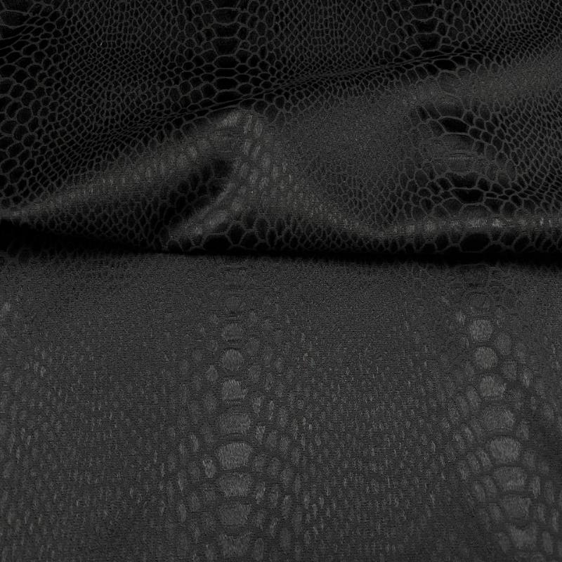 Микроэластичные брюки-юбка с покрытием и принтом под питона Ткани от дизайнера Ткань оптом Материал для шитья своими руками