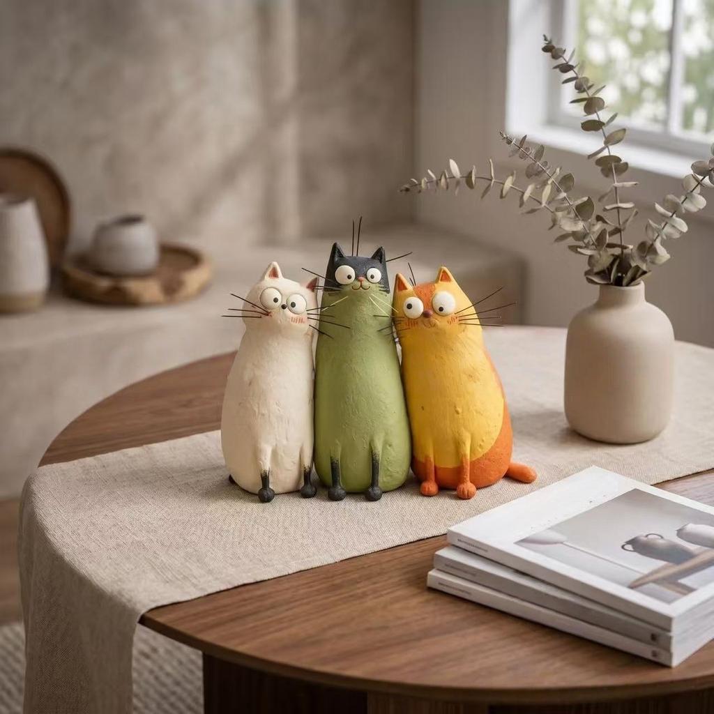 Quirky 3 Cats Resin Flower Vase Cute Cartoon Cat Figurine Decorative Desktop Ornament For Home Office Table Shelf Decoration