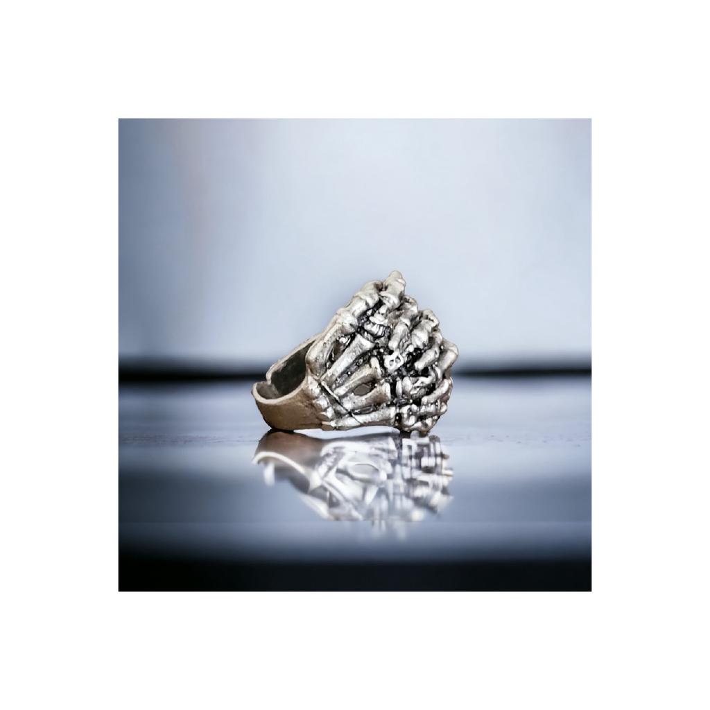 Набор из 4 посеребренных регулируемых моделей мужских и женских колец с черепом