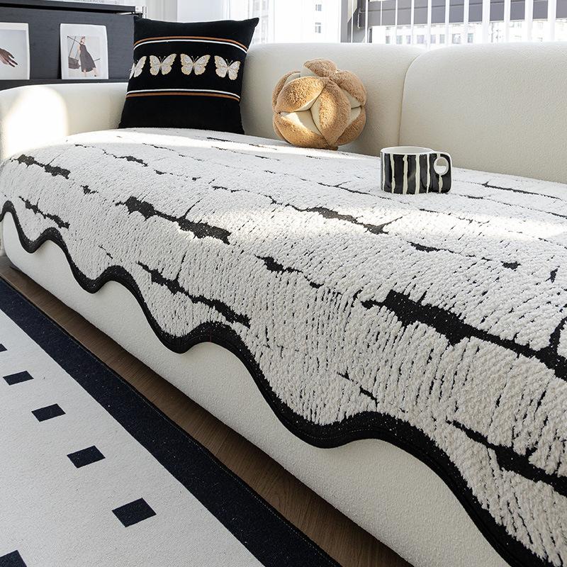 Light Luxury High-Grade Leather Sofa Cushion New Anti-Cat Scratch Cover Cloth Towel Half-Edge Velvet Autumn And Winter Special-Shaped Sofa Seat