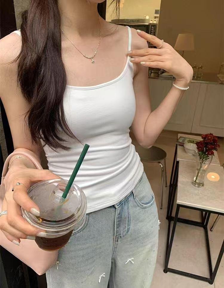 Шикарный бархатный зимний топ-майка с U-образным вырезом, на тонких бретелях и с подкладкой