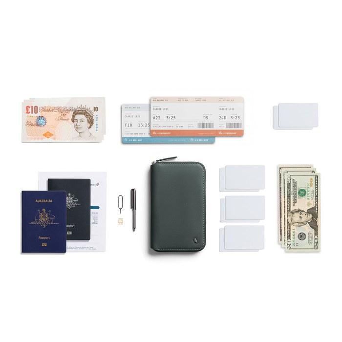 [Bellroy] Travel Folio Leather Passport Wallet - Everglade