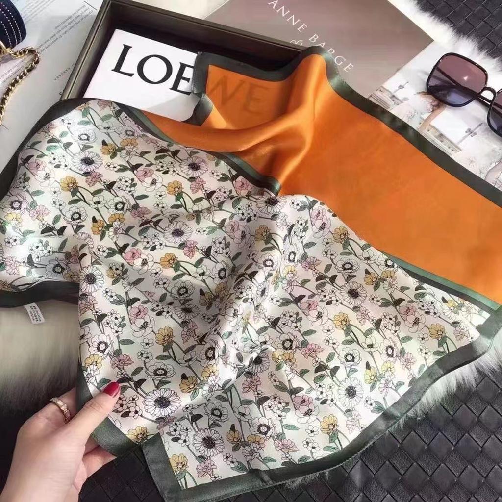 New Silk Scarf Women's Korean-Style High-Grade 70cm Square Scarf Spring and Summer Fashionable Stylish Decorative Scarf Thin Small Square Towel
