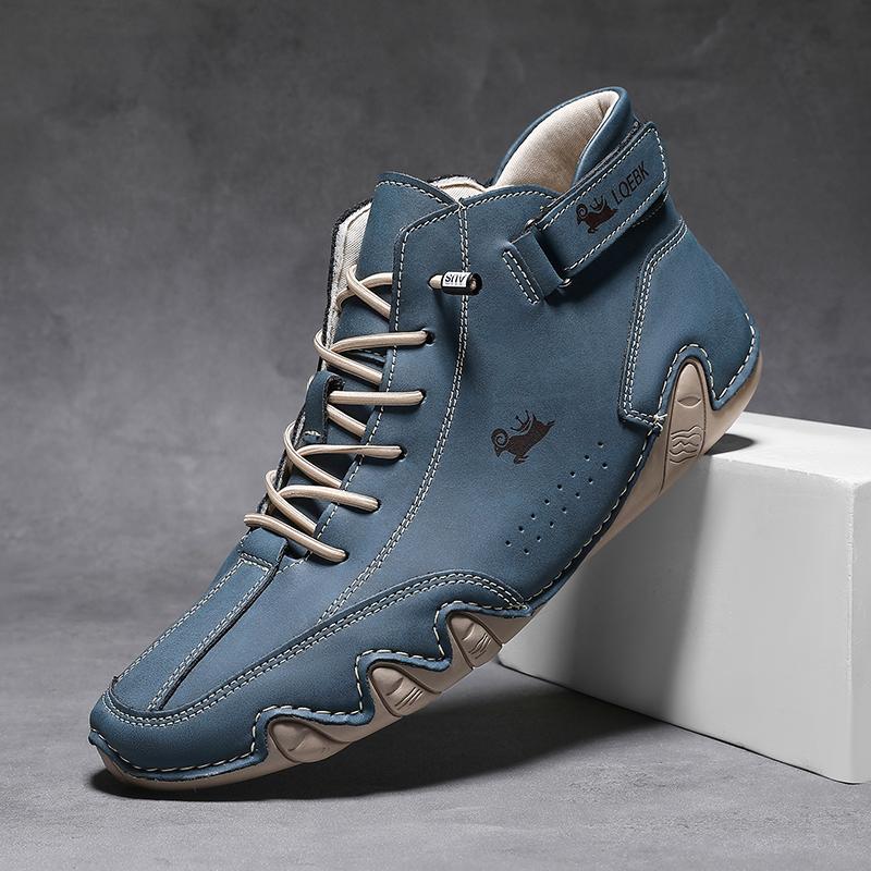 Роскошные брендовые кроссовки Весна Новые модные мужские кожаные туфли Модные лоферы Плоская подошва Повседневная походная обувь Zapatos Casuales