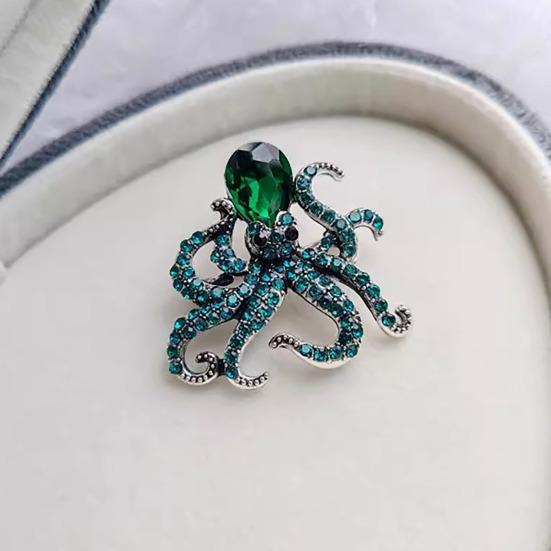 Sparkly Octopus Brooch Rhinestone Octopus Brooch Pin Sea Creature Lapel Pin Accessory for Men Women Ocean Lovers Sweaters Coats Scarves