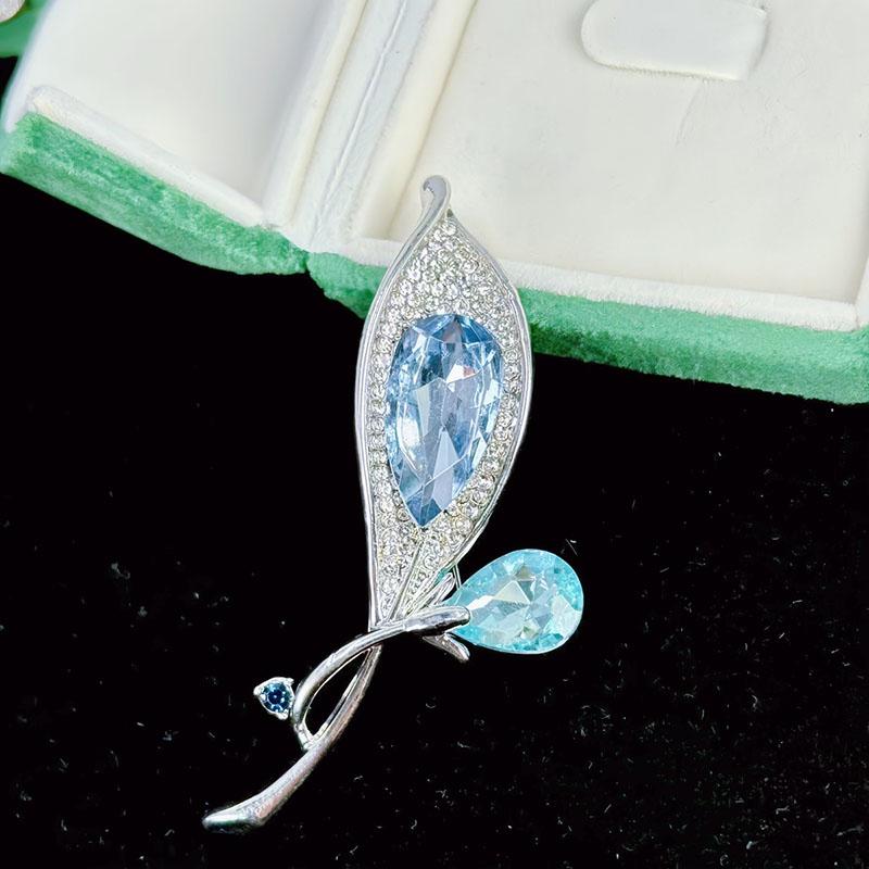 Luxury Flower Brooches For Women Girls Delicate Tree Leaf Brooches Retro Lapel Pins Versatile Corsage Clothing Accessories Gifts