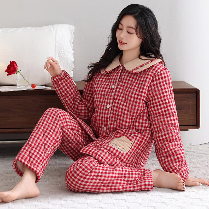Пижама женская зимняя трехслойная утолщенная вельветовая тканая хлопковая с подкладкой осенне-зимние модели можно носить на улице теплый комплект для дома