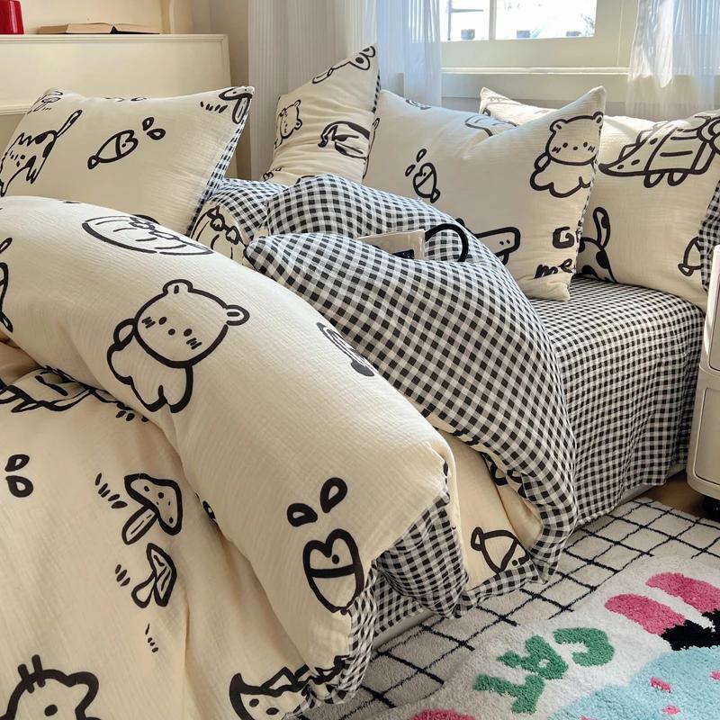 Cute Strawberry And Rabbit Duvet Cover Set Washed Cotton Linen Feel Super Soft Comfortable Chic 4Pcs Home Decor Bedding Set