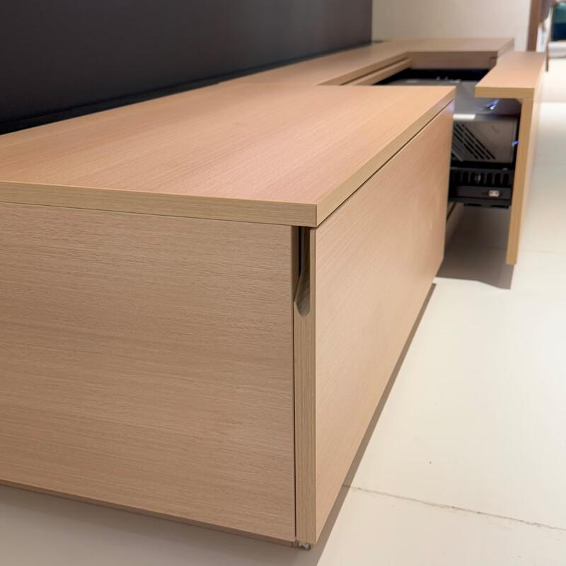 Vividstorm Electric Retractable Floor Stand for Ultra-Short Throw Projectors