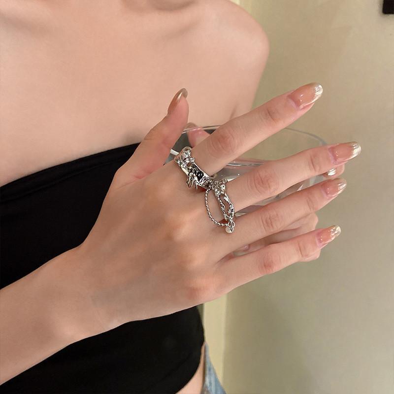 Трендовое геометрическое кольцо с жемчугом для женщин, стильный регулируемый винтажный дизайн на 2023 год