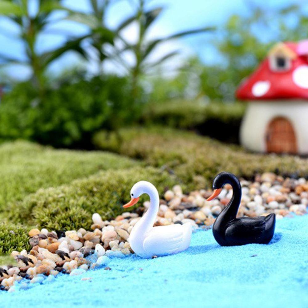 Fairy Garden Black White Swan Miniature Love Ducks Figurine Lover Birds Ornaments Animals Statue