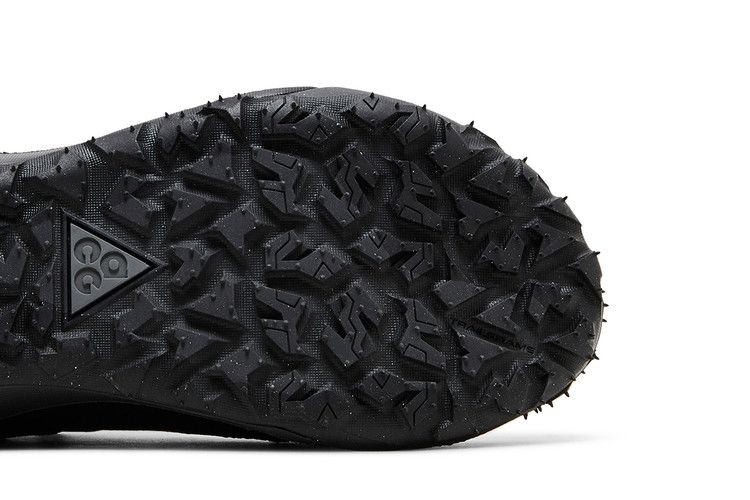 Nike ACG Mountain Fly 2 Low Темно-дымчато-серый