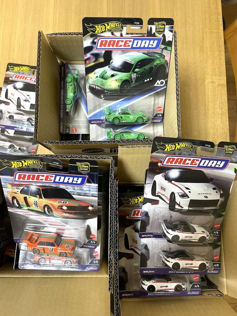 Hot Wheels 2024 День гонки автомобильной культуры BMW 320 Группа 5 Премиум