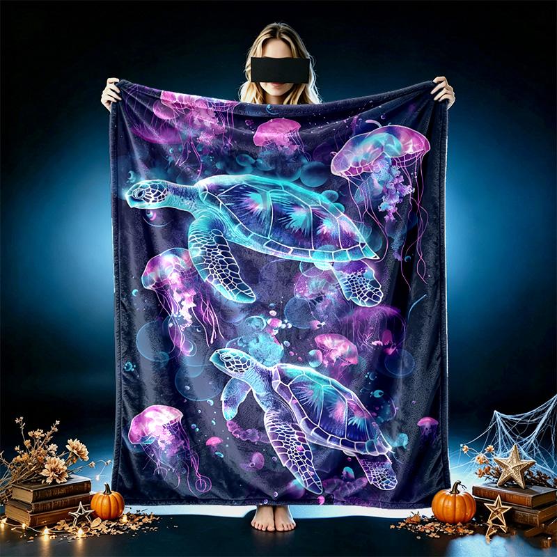 Jellyfish Underwater Scene Pattern Blanket, Cozy Blanket for All-Season Comfort on Sofas, Beds, Office, Car, Camping and Travel