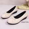 Модная кожаная обувь для женщин балетки белые черные лоферы на каблуке обувь повседневная женская мокасины слипоны обувь на плоской подошве летняя обувь
