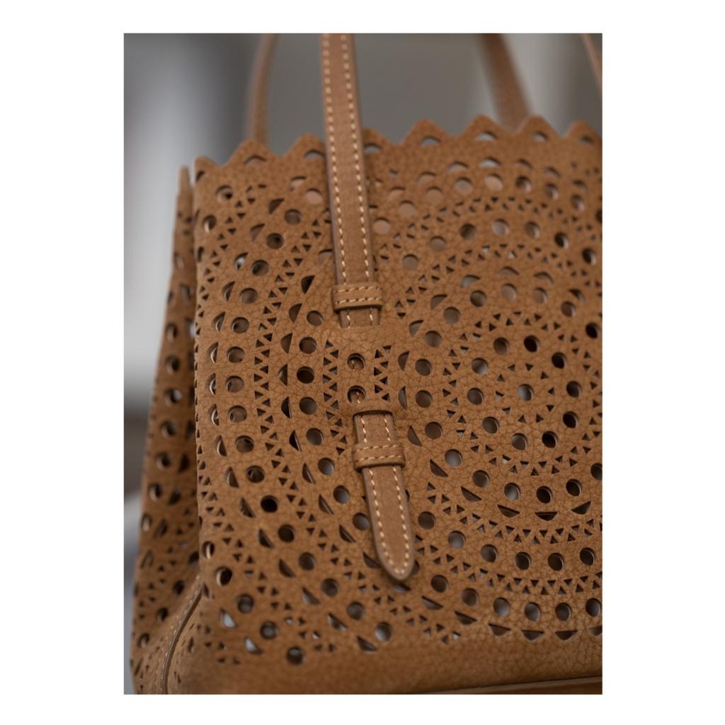 Mina20 первый слой бархат узор личи телячья кожа полый белый стальной металлофурнитура с одинарным плечевым ремнем для ношения через плечо французский полый