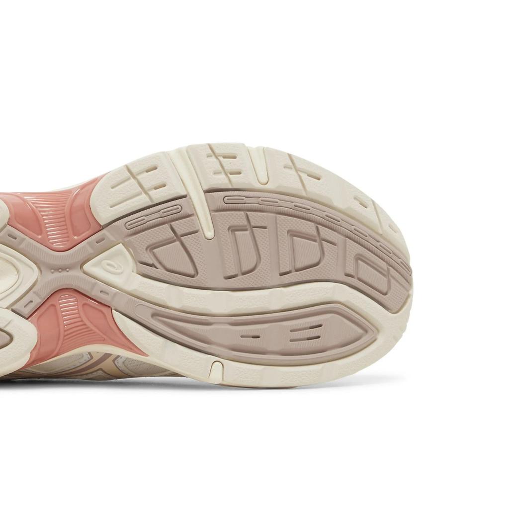 ASICS Womens Gel 1130 RE 'White Oatmeal' (women's sizes) White / Oatmeal Running Shoes 1202A398 101