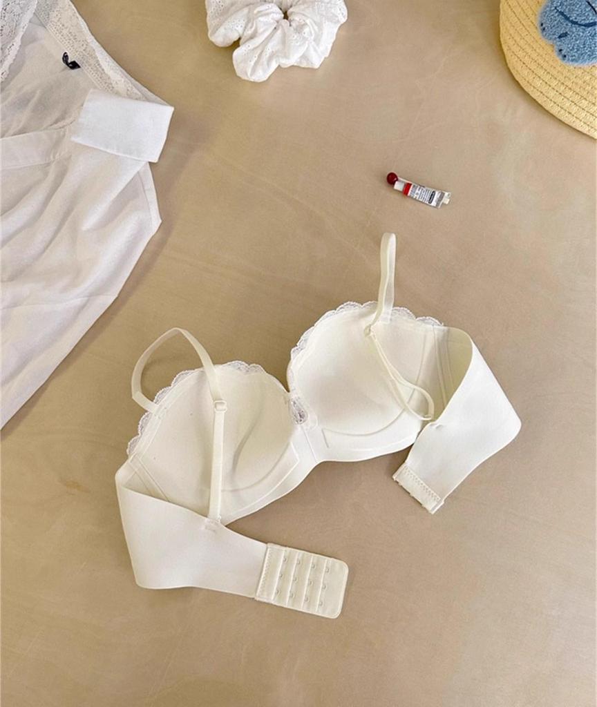 Seamless Thin Strap Push-Up Bra for Small Busts - Wirefree, Anti-Sagging, Enhances Size for a Sexy Look