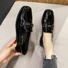 Туфли лоферы из лакированной кожи Wind 2025 черные с металлической пряжкой, удобные, универсальные, с глубоким вырезом, на низком каблуке, маленькие кожаные туфли