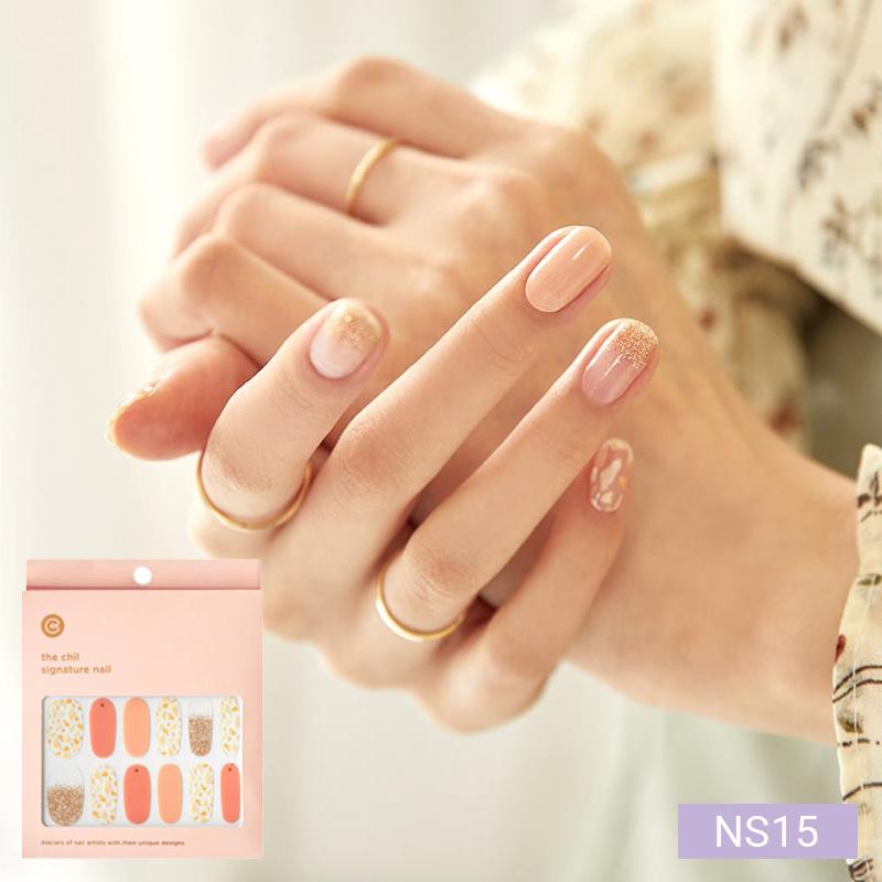 Пастельные полоски для ногтей 24 шт. | Самоклеящиеся типсы-наклейки, Мягкие розовые и лавандовые тона, Быстрый 5-минутный маникюр
