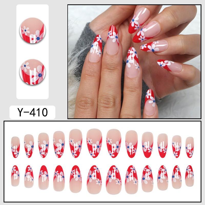 Short Press-On Nails Set With Floral Design Minimalist False Women Wearable Nail Tips In Multiple Colors