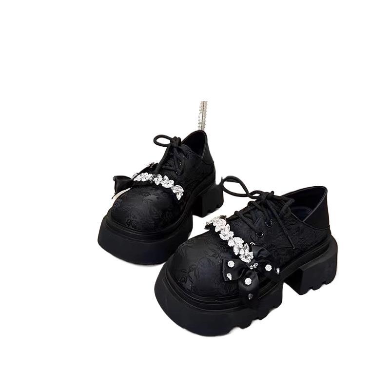 Guofeng Новые китайские мокасины на подошве Muffin Sole, женские, весна 2025 г., новые туфли на платформе со стразами, повседневные туфли