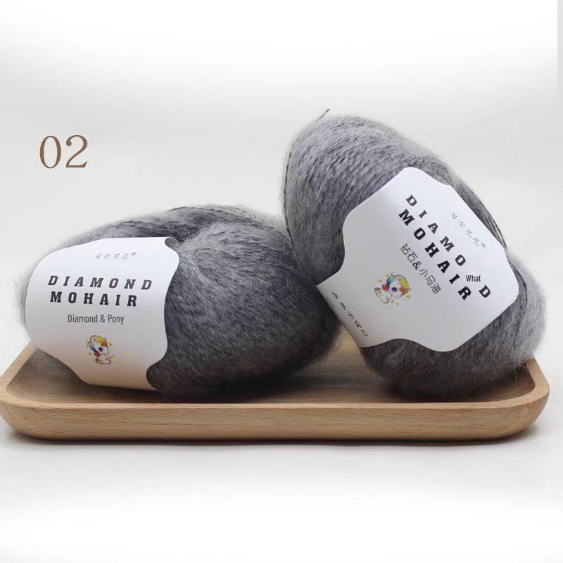 Пряжа Diamond Mohair Fine: Идеально подходит для шарфов, свитеров и вязаных изделий ручной работы.