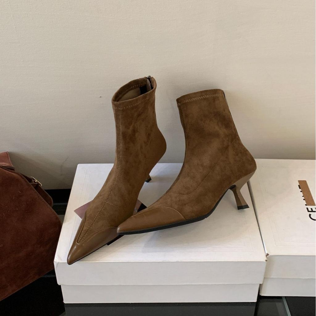 2025 New Korean Version Pointed Head Shallow Mouth Splicing Rear Zipper Low Tube Thin Martin Women's Short Boots