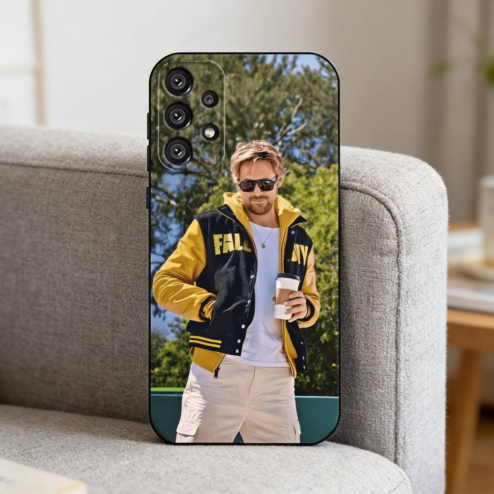 Famous Actor R-Ryan Gosling Phone Case For Samsung S25,S24,S21,S22,S23,S30,Ultra,S20,Plus,Fe,Note,10,9,5G Black Cover