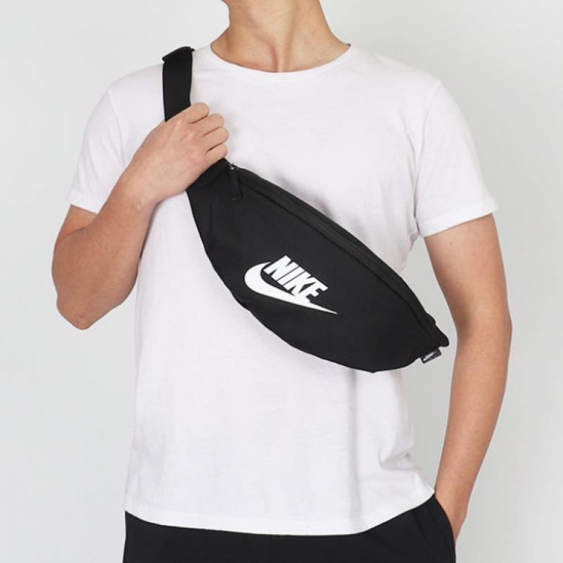 Nike HipBag Db0490 010 Heritage Waist Bag