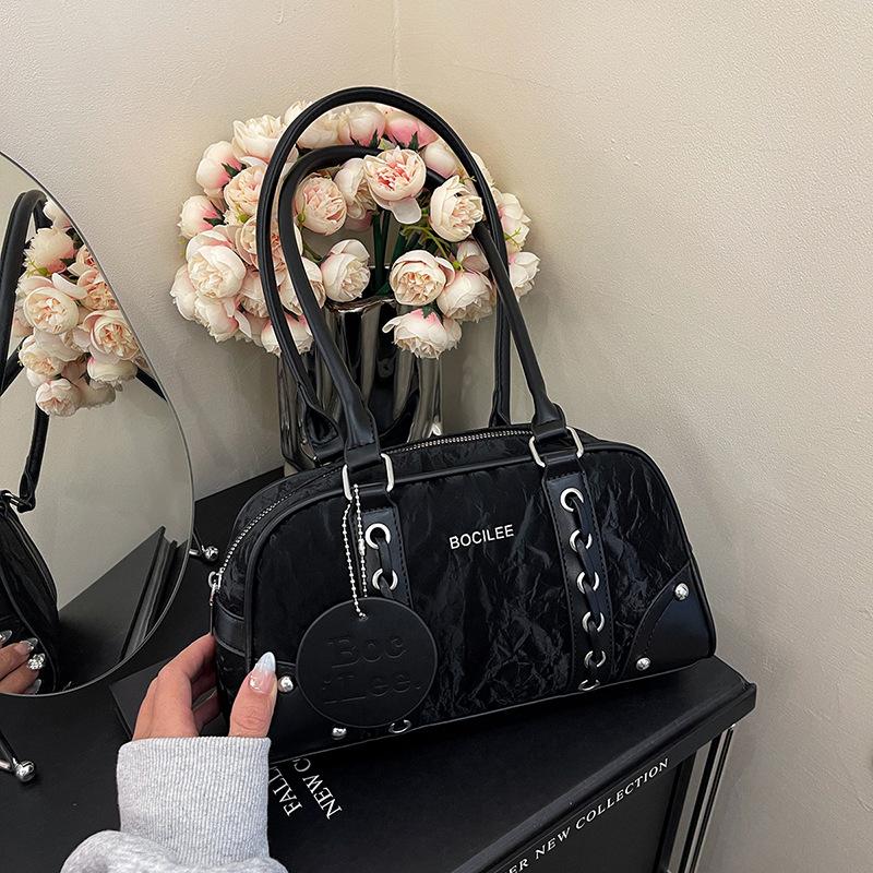 Premium bag women 2025 new fashion explosion pillow bag large capacity commuting versatile hand carry shoulder bag