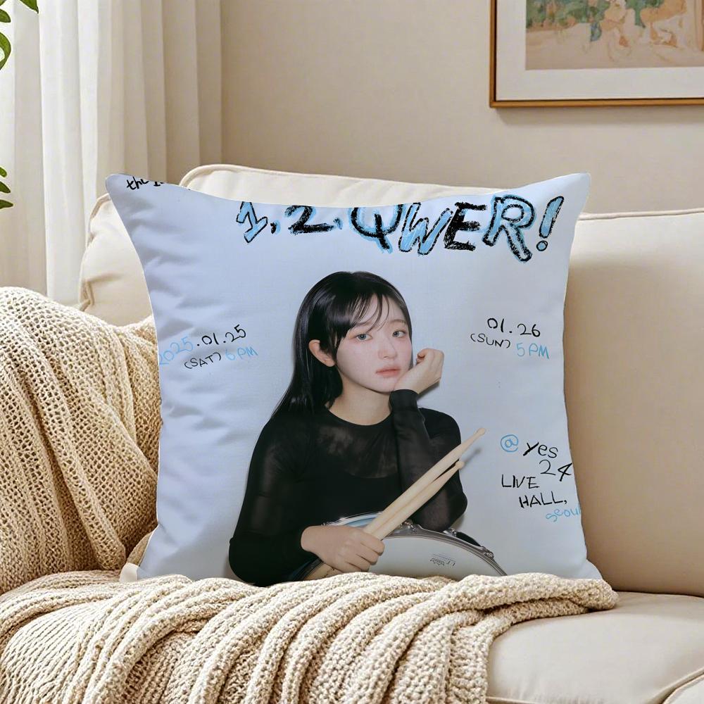Idol Kpop QWER CChodan Cushion Cover Pillowcase Antidustmite living Room Sofa Decor Cushion Room