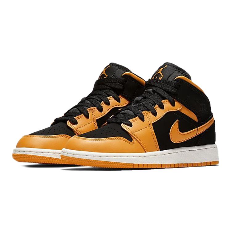 Jordan 1 Mid GS Black Orange Peel White 554725-081