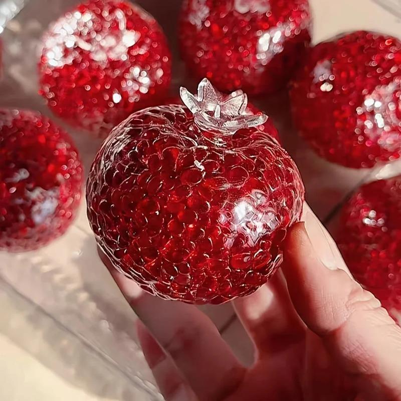1Pc Pomegranate-Shaped Stress Relief Ball Creative Malleable Durable Acrylic Squeeze Toy Fun Novelty Holiday Party Gifts