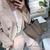 2024 Color-Matched Genuine Leather Bucket Bag, Lychee Grain Cowhide Handbag for Women