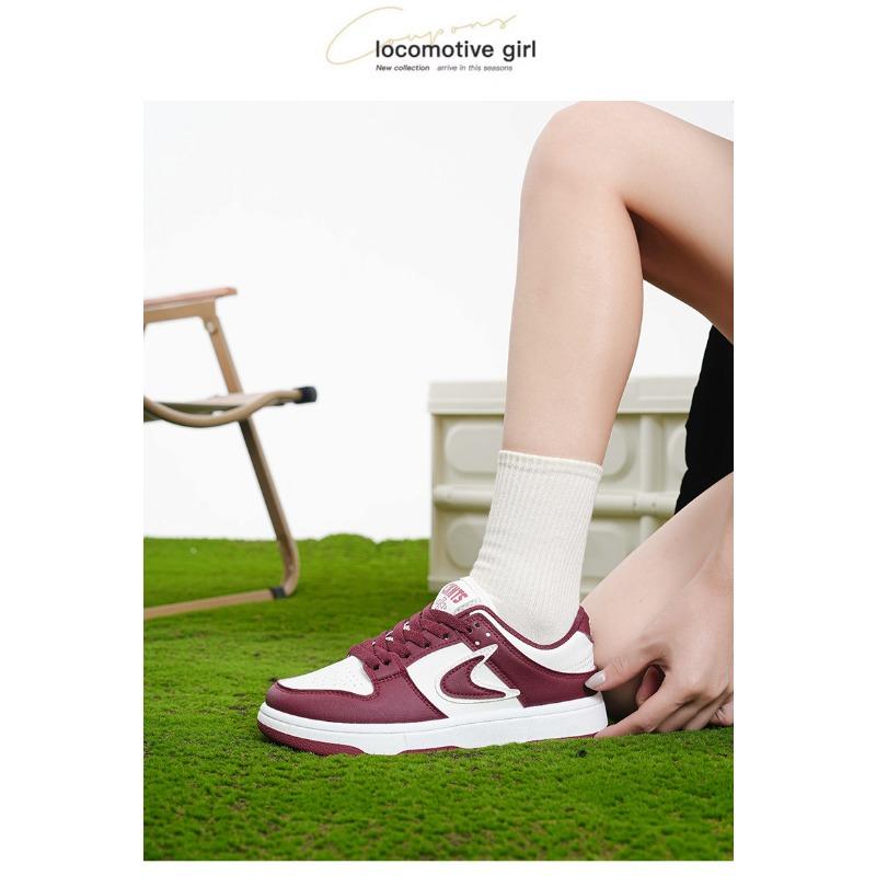 Новые женские туфли универсальные нишевые модные повседневные белые туфли со шнуровкой для спорта