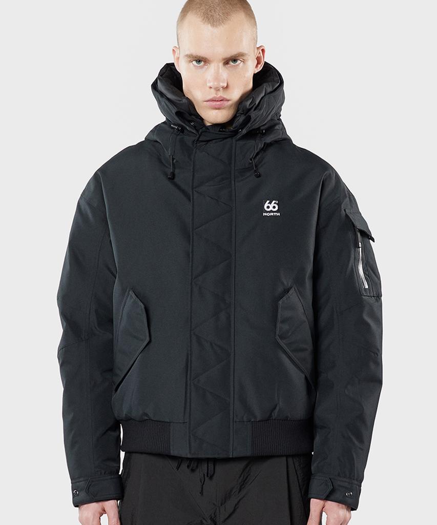 66 North Hofsjökull Bomber Nf Pitch Black 902