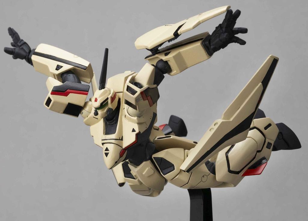 Revoltech Yamaguchi 53 Macross Plus Единица №. YF-19/Исаму's