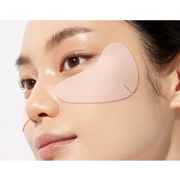 Iope Уличные солнцезащитные патчи UV Shield, блокирующие 93,5% UVA и 98,9% UVB, 3,5 г*4 шт. (3 варианта)