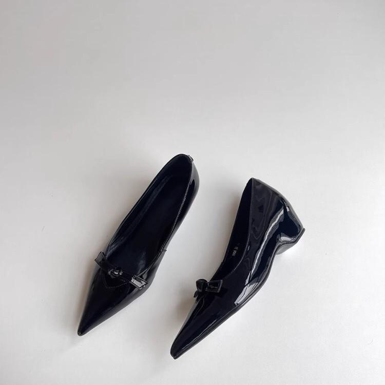 Версия из овчины~ туфли Мэри Джейн с острым носком и внутренней платформой, французский темперамент, бант, для ношения с юбкой, туфли-лодочки с открытым верхом и клиновидным каблуком, женские