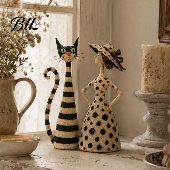 Thoughtful Housewarming Gifts 2Pcs Vintage Lady And Cat Sculptures Set, Resin Striped Figurine, Retro Elegant Artistic Figurine Statue with Polka Dot