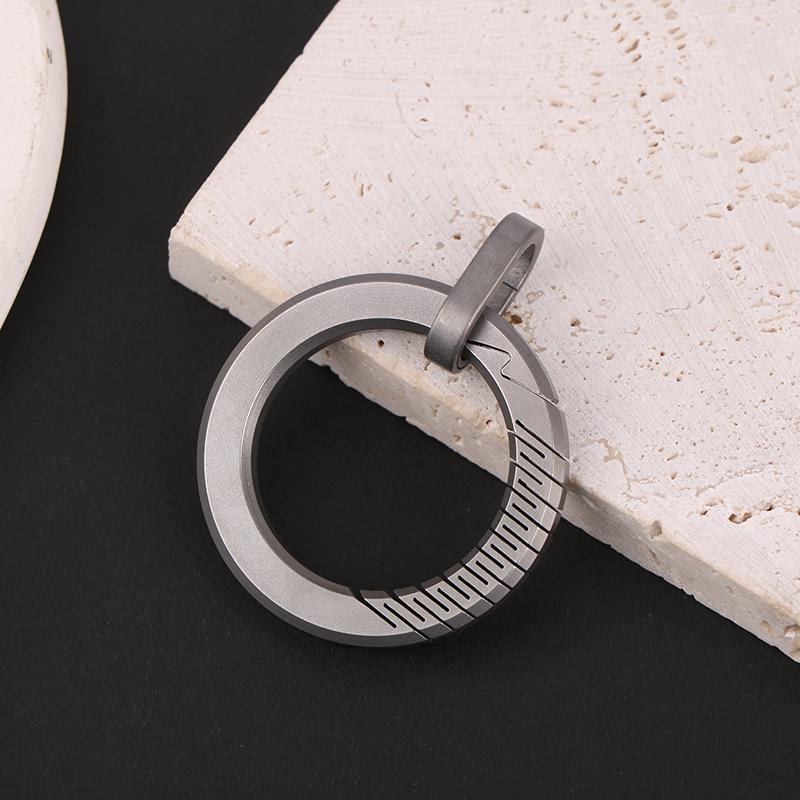 Брелок из титанового сплава для ключей, мужской брелок с многофункциональной пряжкой, индивидуальность