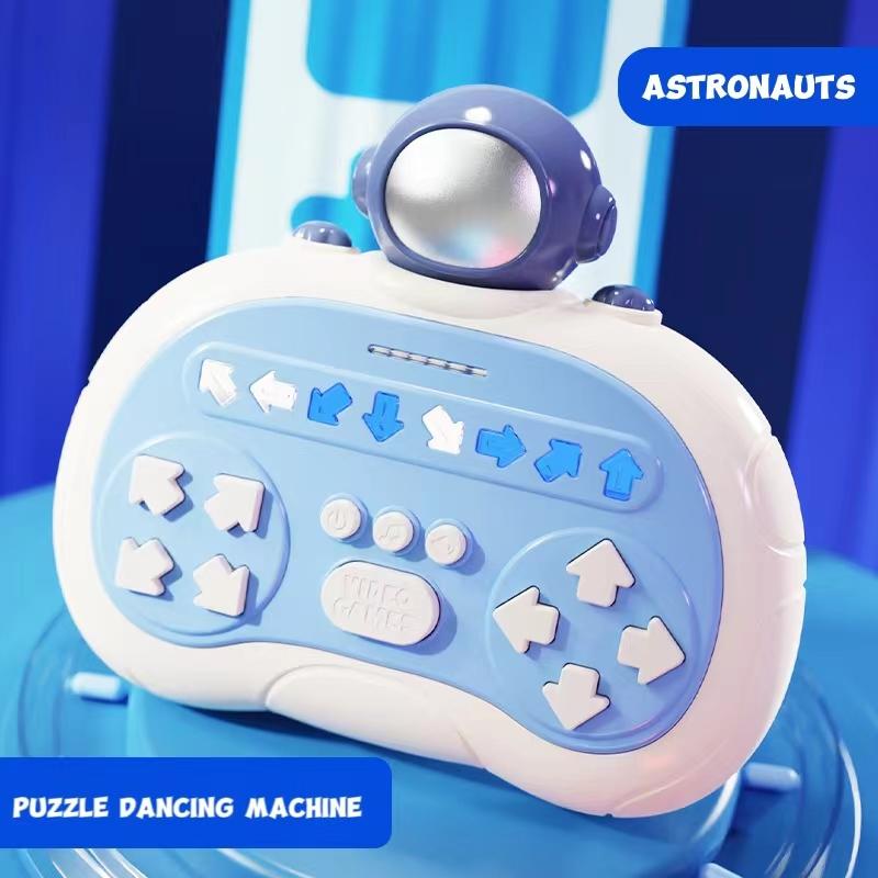 Music Rhythm Quick Push Game Kids Toys Electronic Finger Dance Handheld Game Machine Hand-Eye Sensory Training Fidget Toys Gift