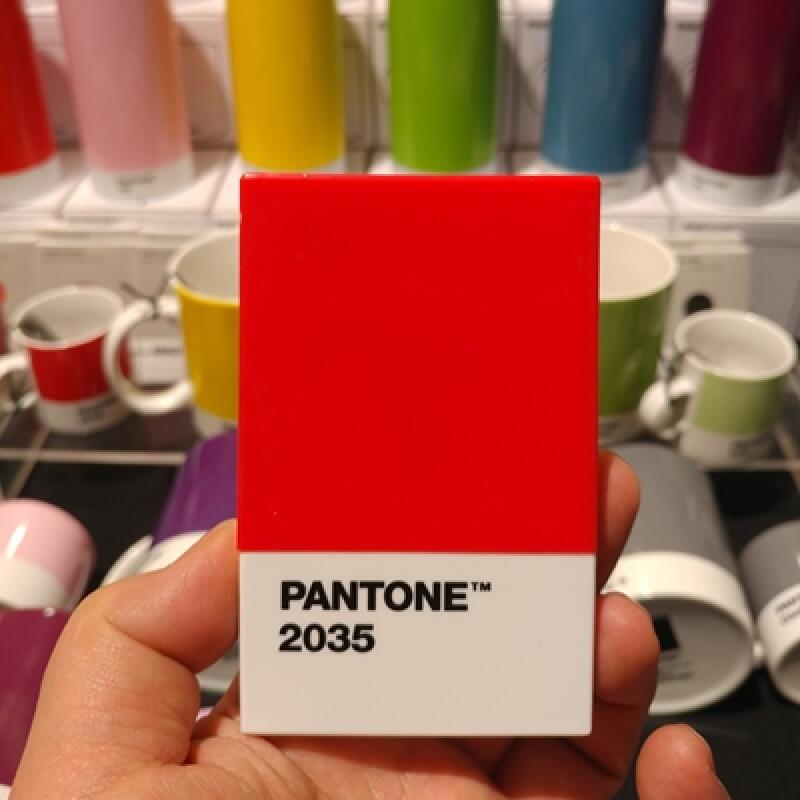 Новый чехол для карт Pantone (Красный 2035)