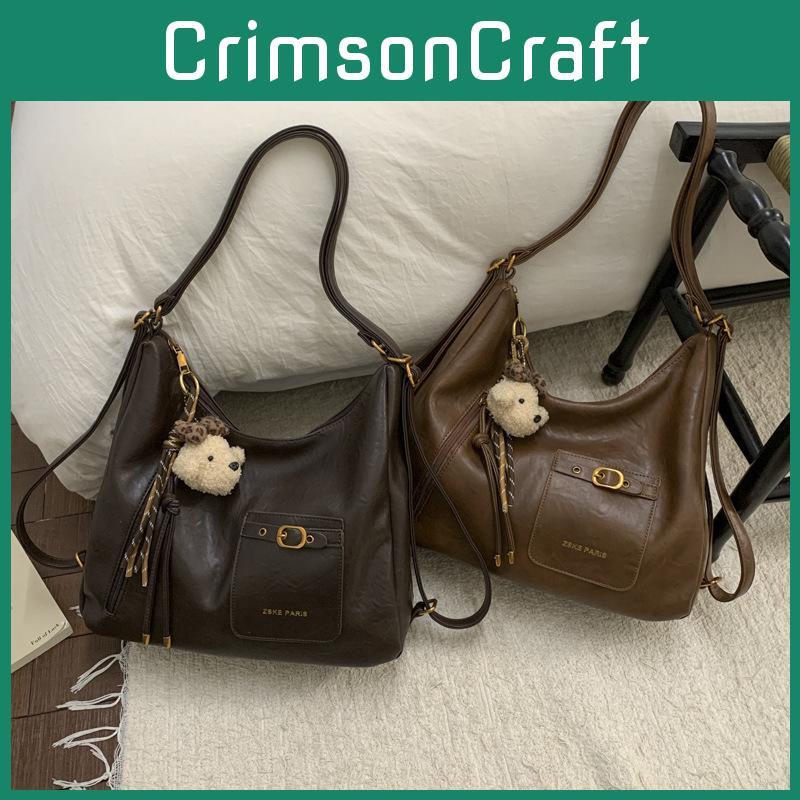 Classic Womens Shoulder Bag With Durable Pu Material And Spacious Design