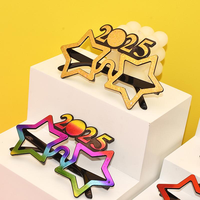 2025 Очки для вечеринки по случаю Нового года Украшения для глаз Пластиковые реквизиты Солнцезащитные очки Реквизит для фотосъемки Рождественские украшения Забавные очки