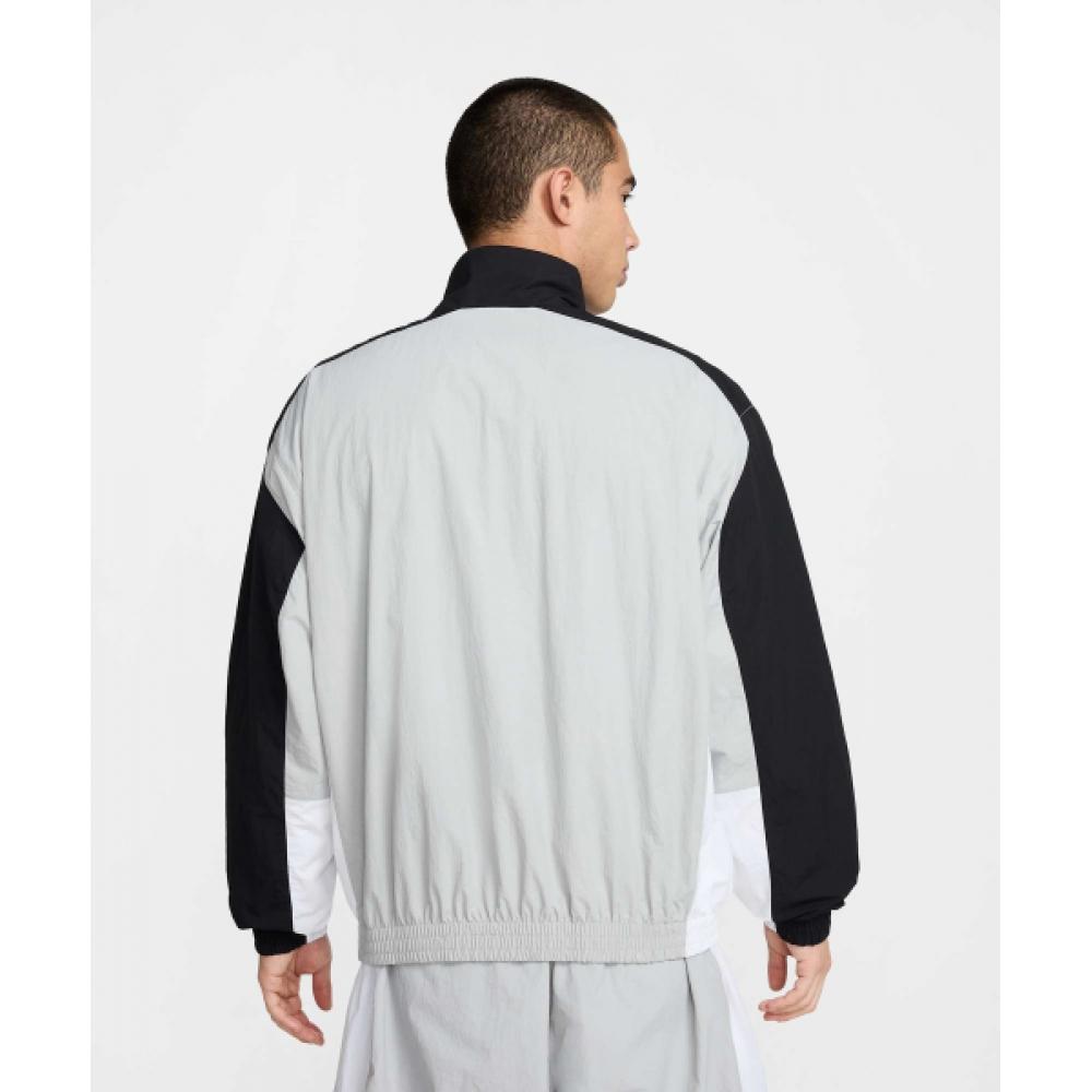 Nike Спортивная куртка Club Oversize Woven Track Jacket M Light sMoke Gray Black White Hq6110 077