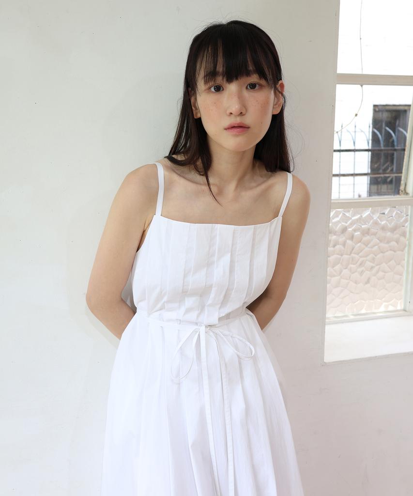 Paul And Alice Pleats Camisole Dress / White