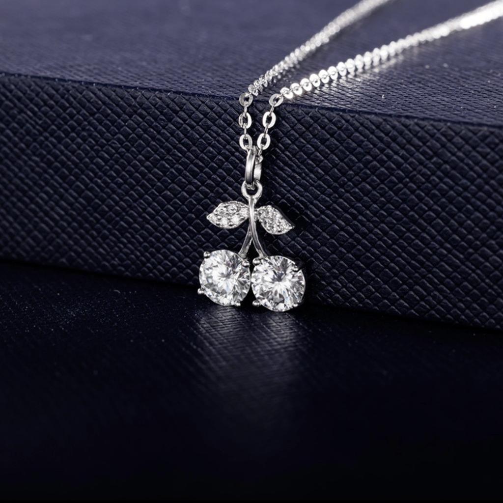 Cherry Necklace, Female Ins, Cool Style Necklace, Light Luxury, Niche, High-end, Versatile Collarbone Chain