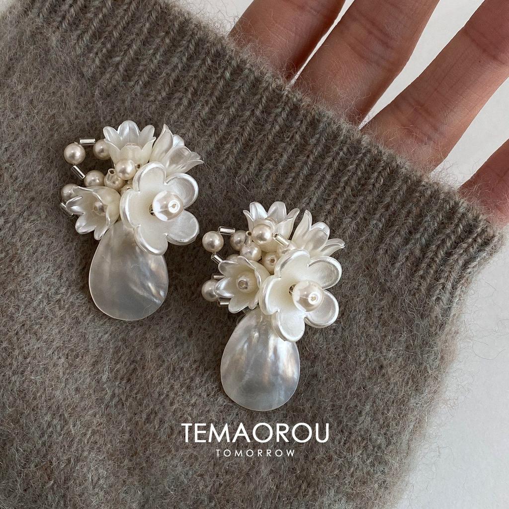 Серьги Белые Цветы Ретро Элегантная Мода Женские Украшения